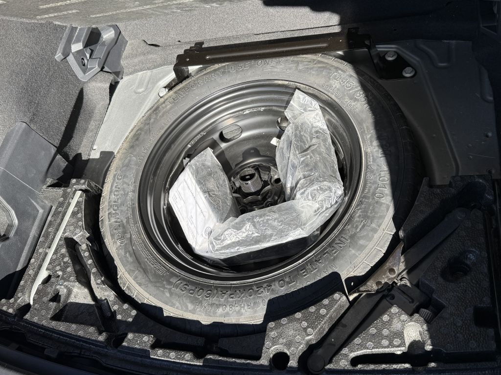 2021 Volkswagen Tiguan Image 42