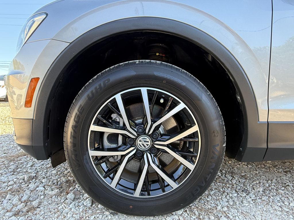2021 Volkswagen Tiguan Image 45