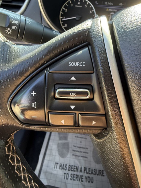 2017 Nissan Maxima Image 23