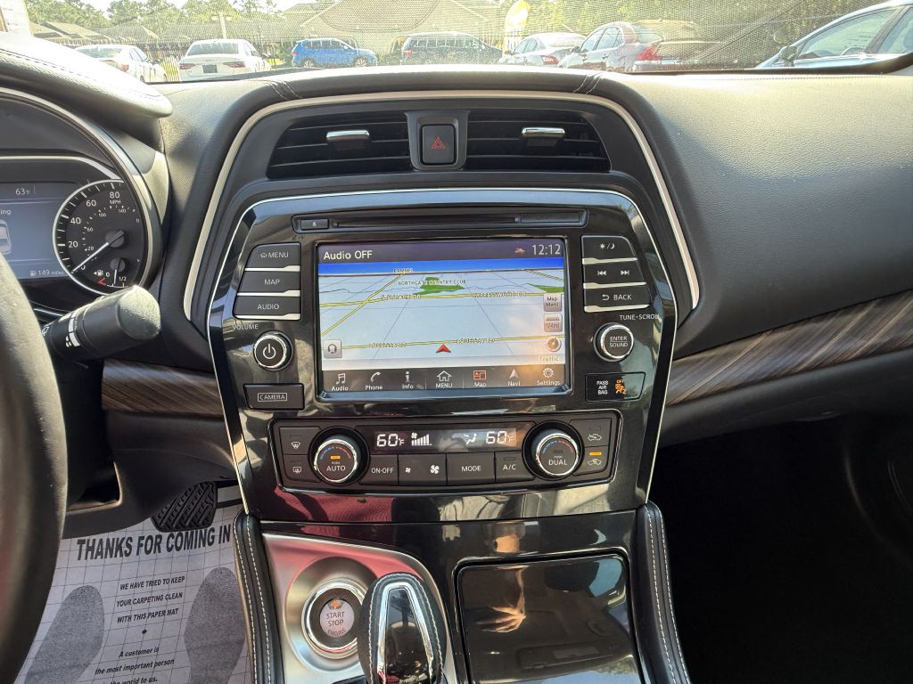2017 Nissan Maxima Image 25