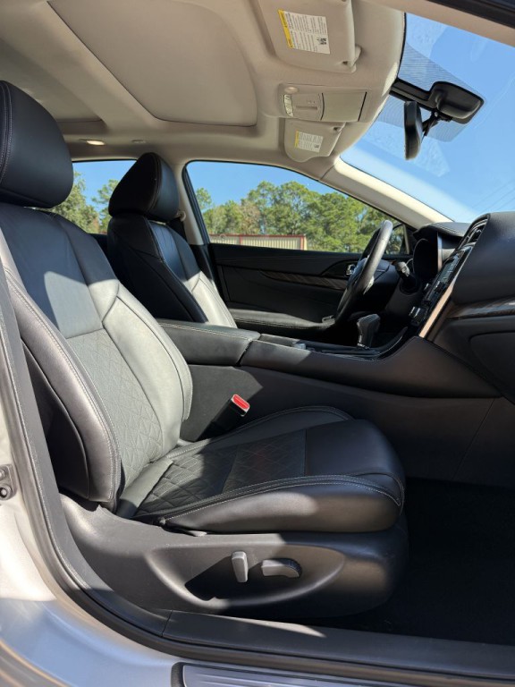 2017 Nissan Maxima Image 31