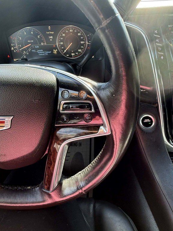 2015 Cadillac Escalade Image 21