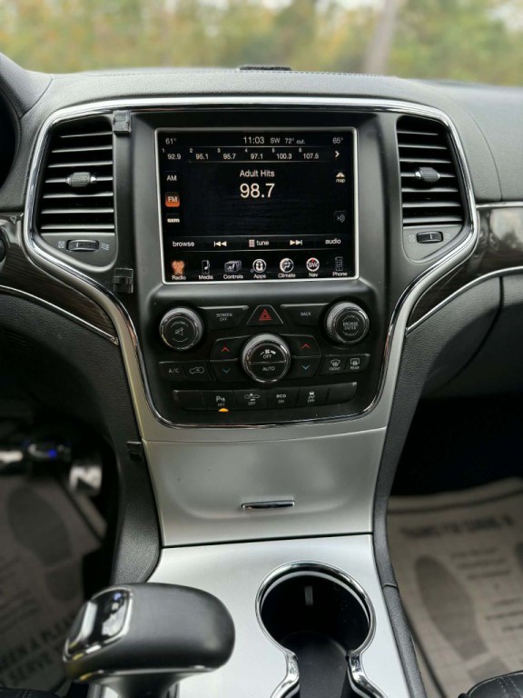 2015 Jeep Grand Cherokee Image 18