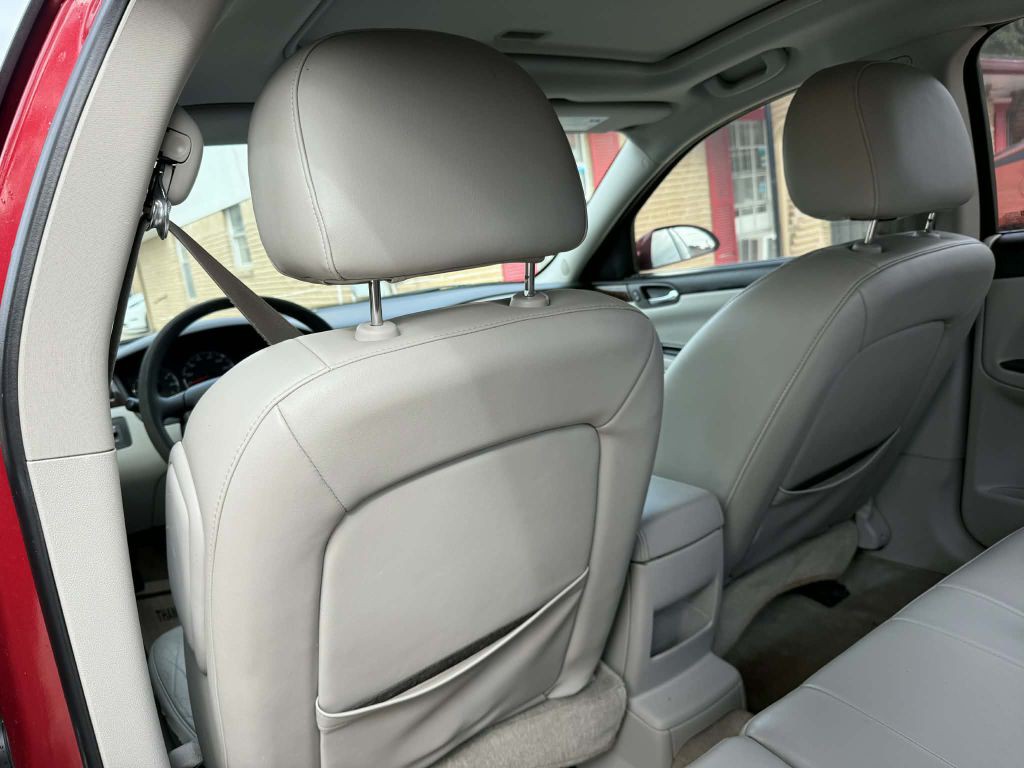 2015 Chevrolet Impala Image 17