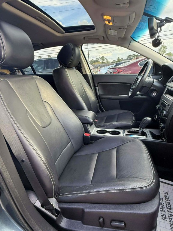 2012 Ford Fusion Image 12