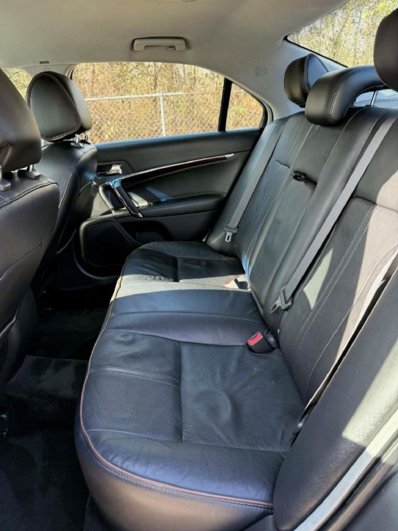 2012 Lincoln MKZ Image 15