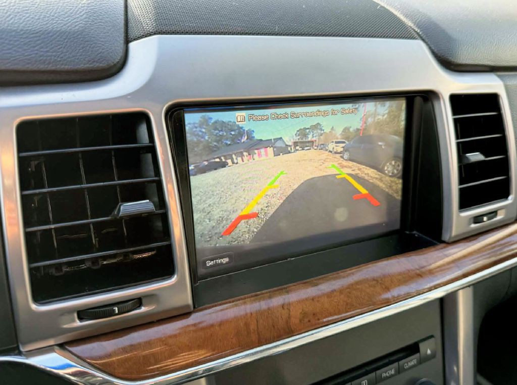 2012 Lincoln MKZ Image 20