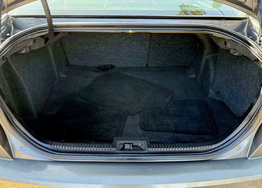 2012 Lincoln MKZ Image 29