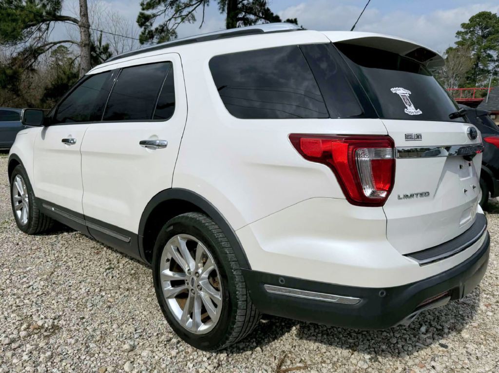 2018 Ford Explorer Image 7