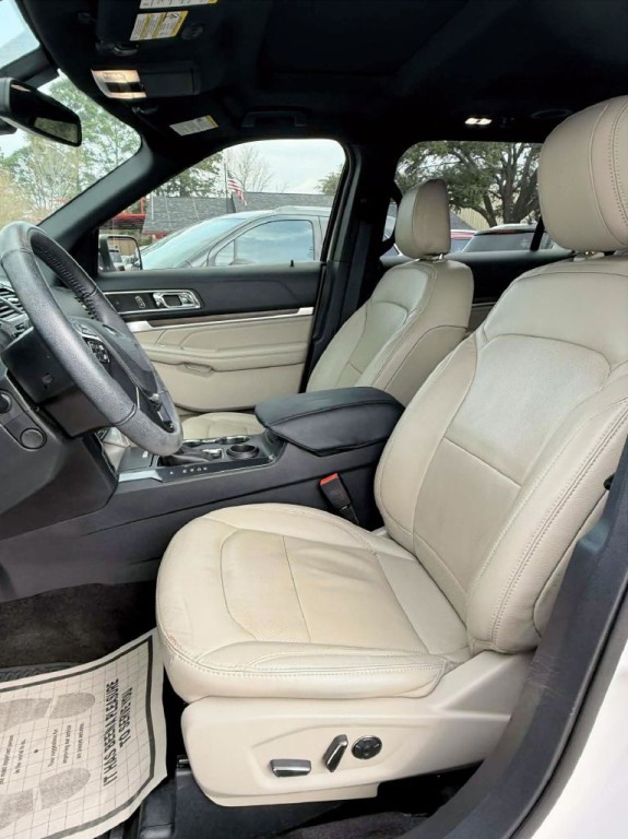 2018 Ford Explorer Image 12