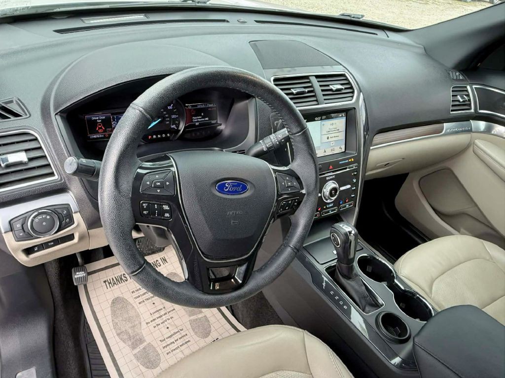 2018 Ford Explorer Image 13