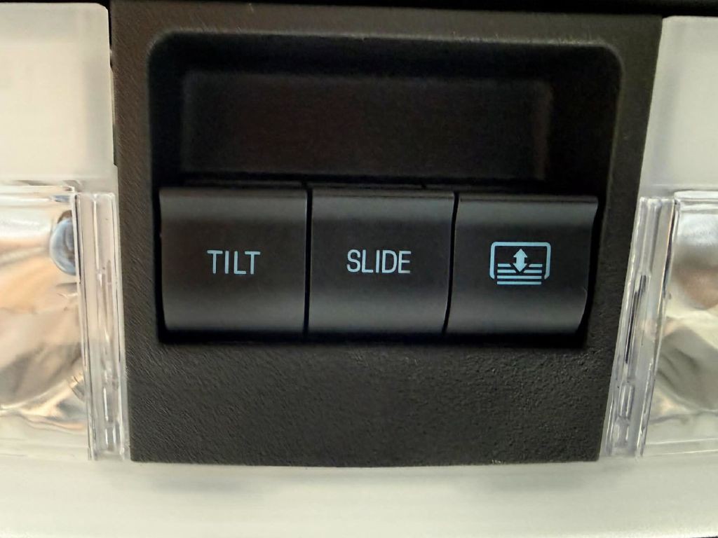 2018 Ford Explorer Image 16