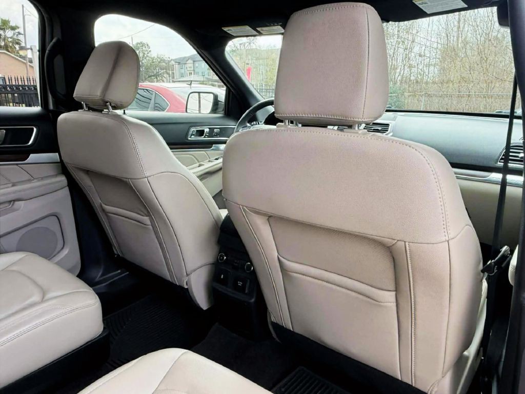 2018 Ford Explorer Image 22