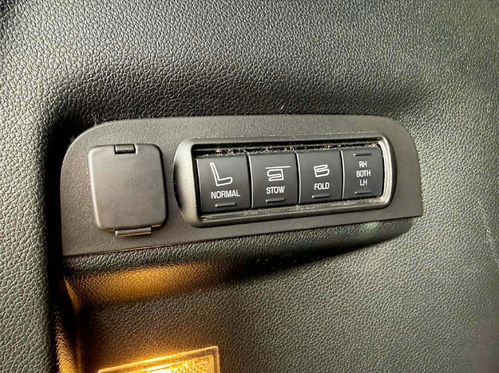 2018 Ford Explorer Image 26