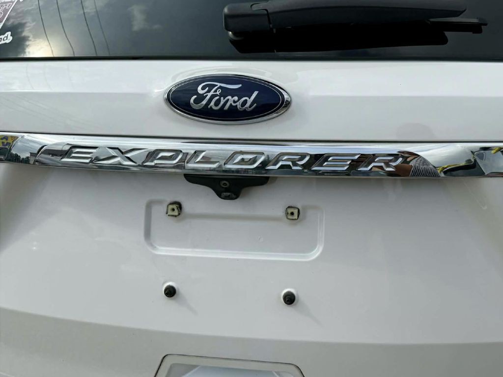 2018 Ford Explorer Image 41