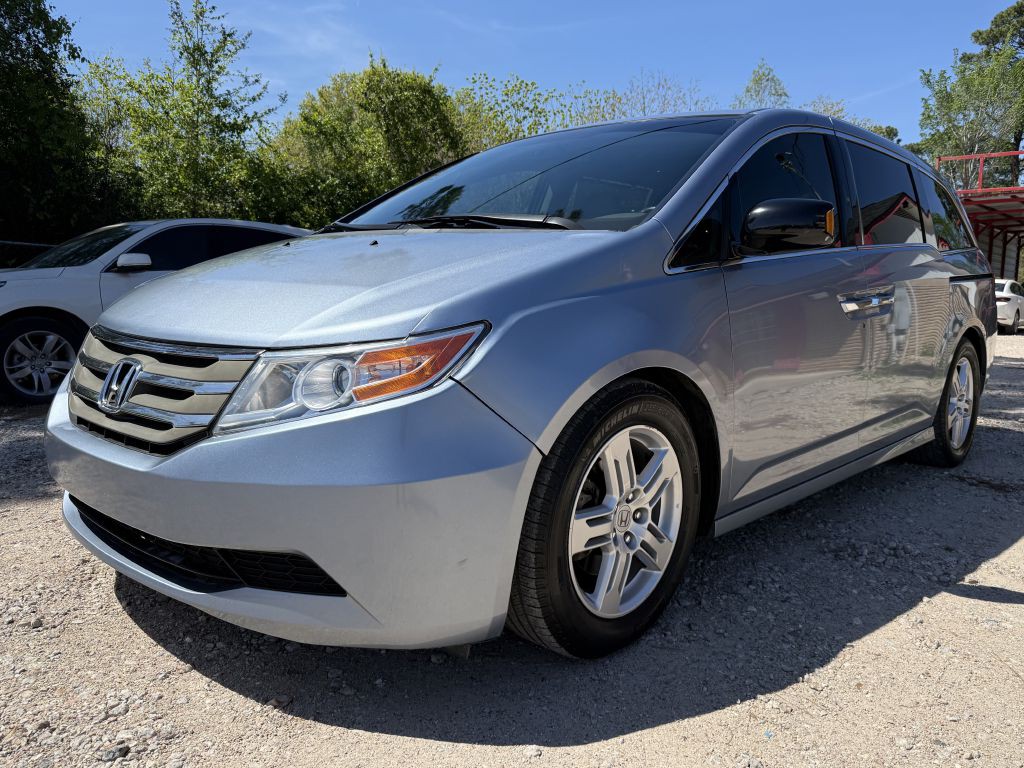 2013 Honda Odyssey Image 1