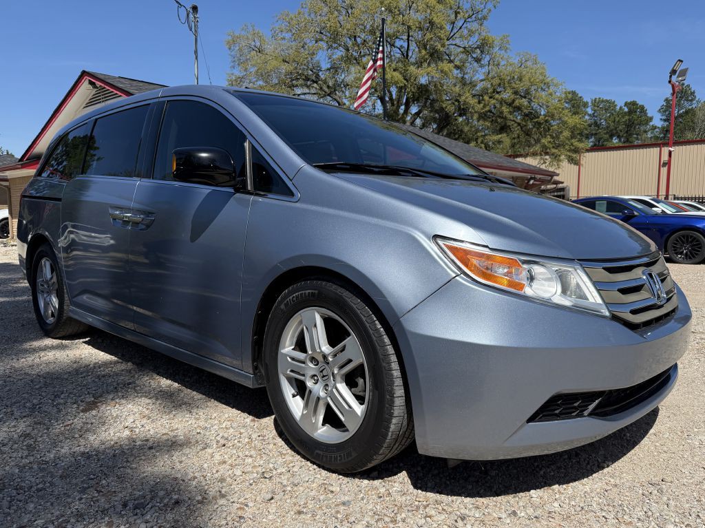 2013 Honda Odyssey Image 3