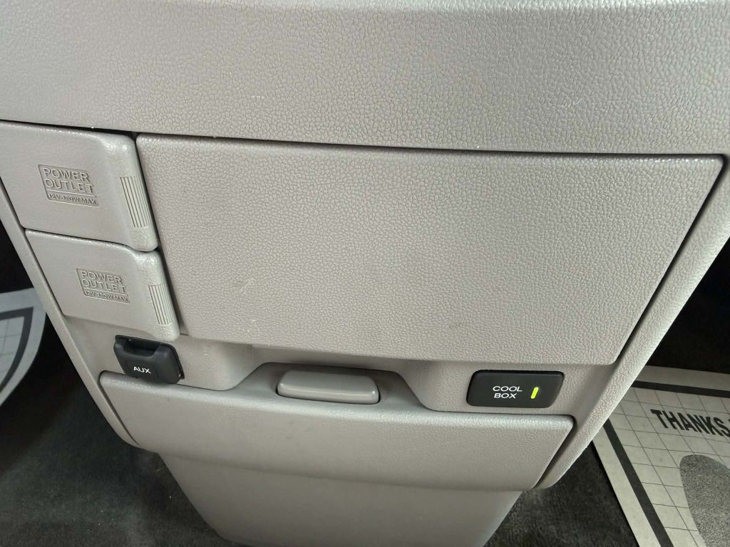 2013 Honda Odyssey Image 30
