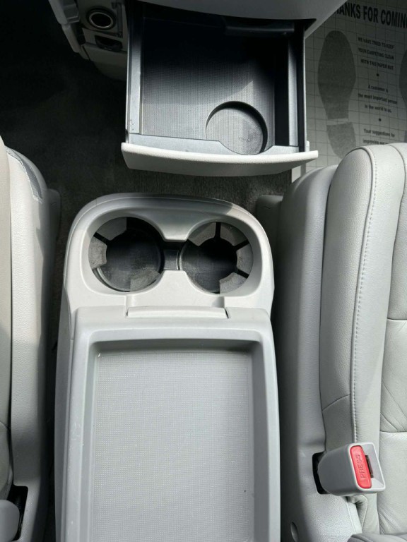 2013 Honda Odyssey Image 31