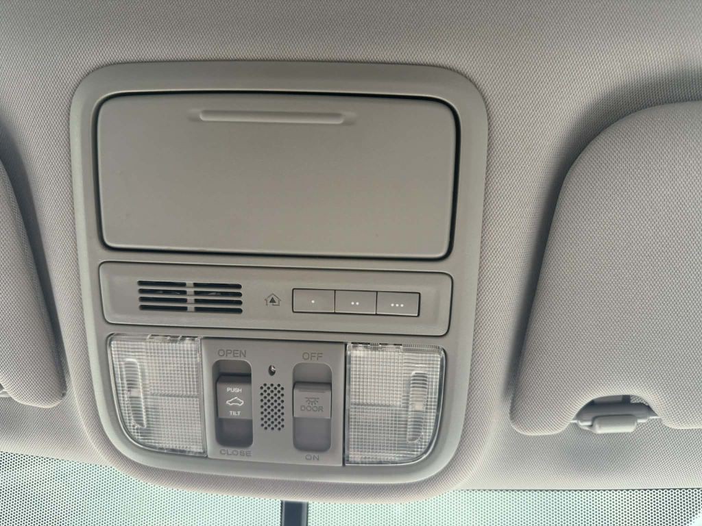 2013 Honda Odyssey Image 33