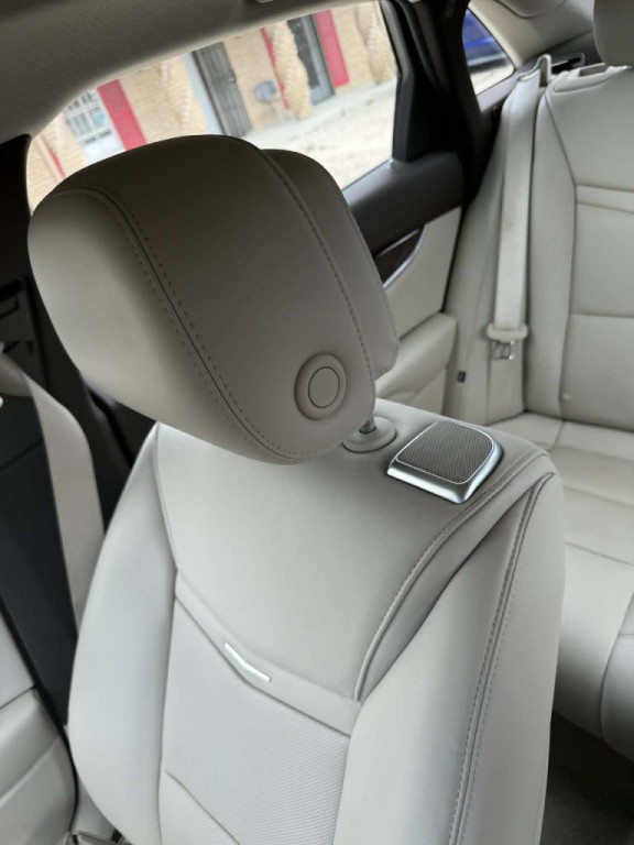 2014 Cadillac XTS Image 30