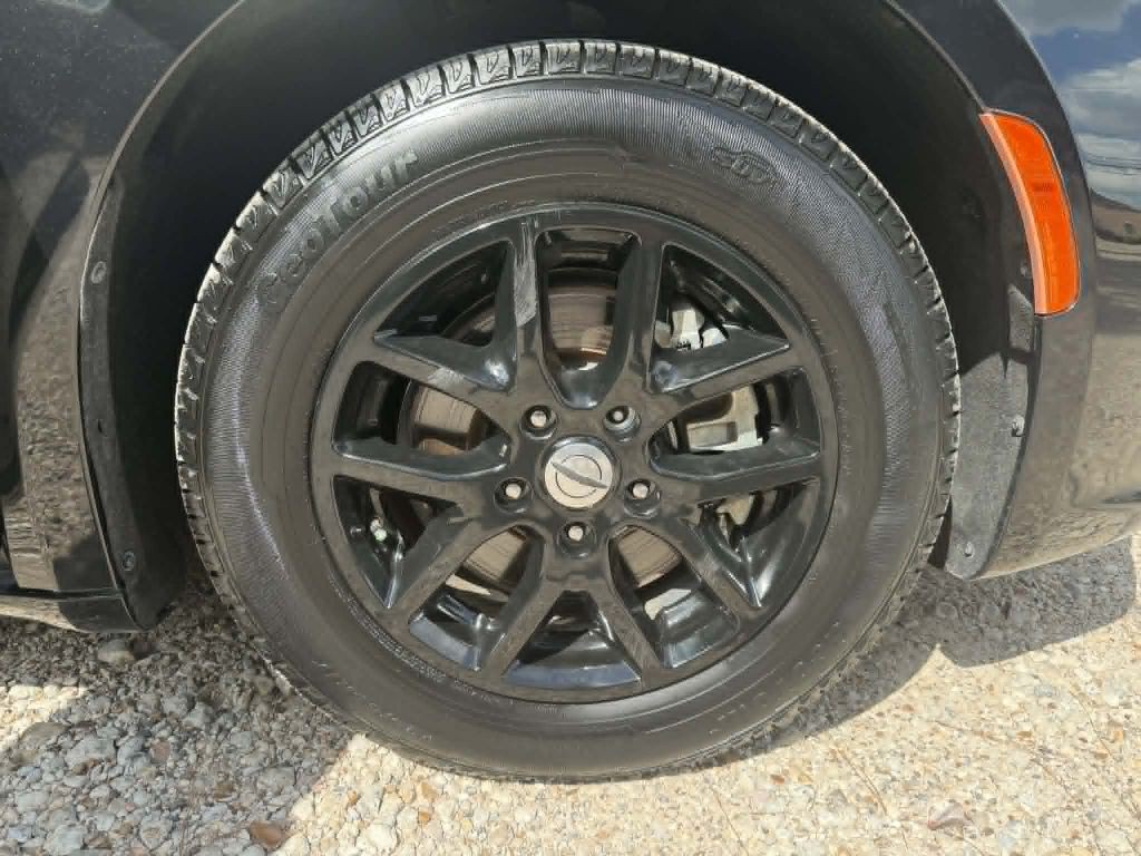 2022 Chrysler Pacifica Image 36