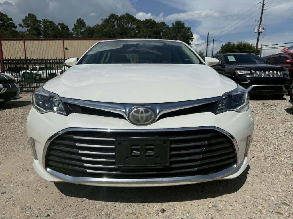 2016 Toyota Avalon Image 3