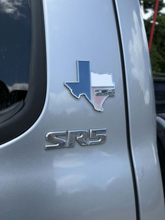 2005 Toyota Tundra Image 22