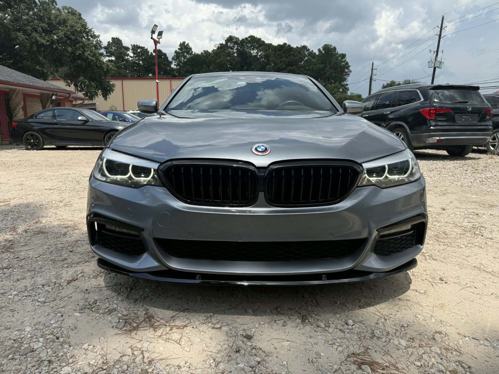 2019 BMW 5 Series Image 2