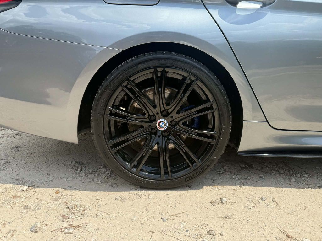 2019 BMW 5 Series Image 37