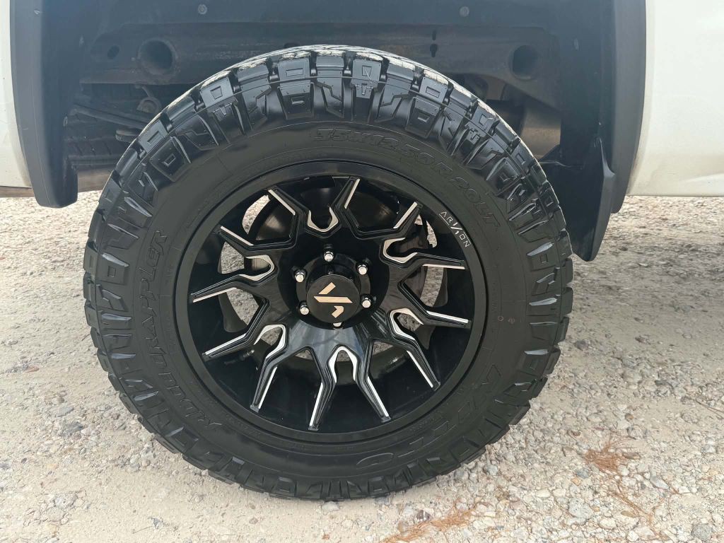 2016 GMC Sierra Image 26