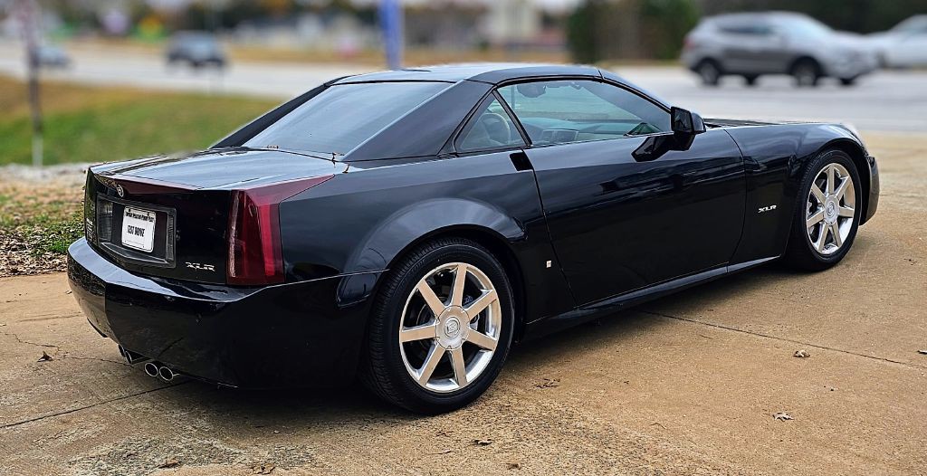 2006 Cadillac XLR Image 4