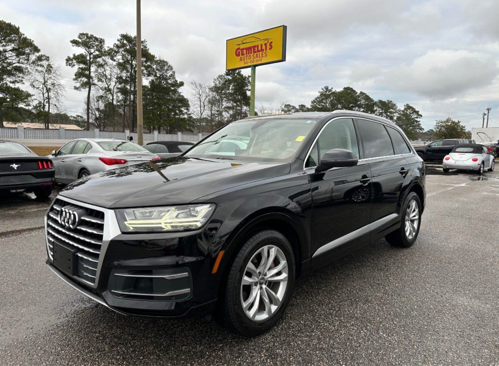 2019 Audi Q7 Image 1