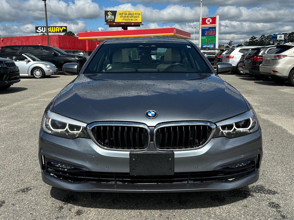 2018 BMW 5 Series Image 2