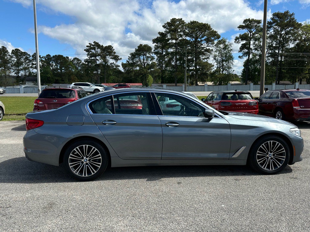 2018 BMW 5 Series Image 4