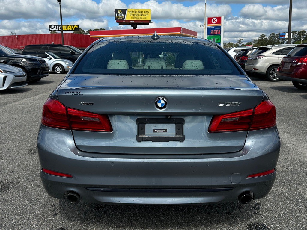 2018 BMW 5 Series Image 6