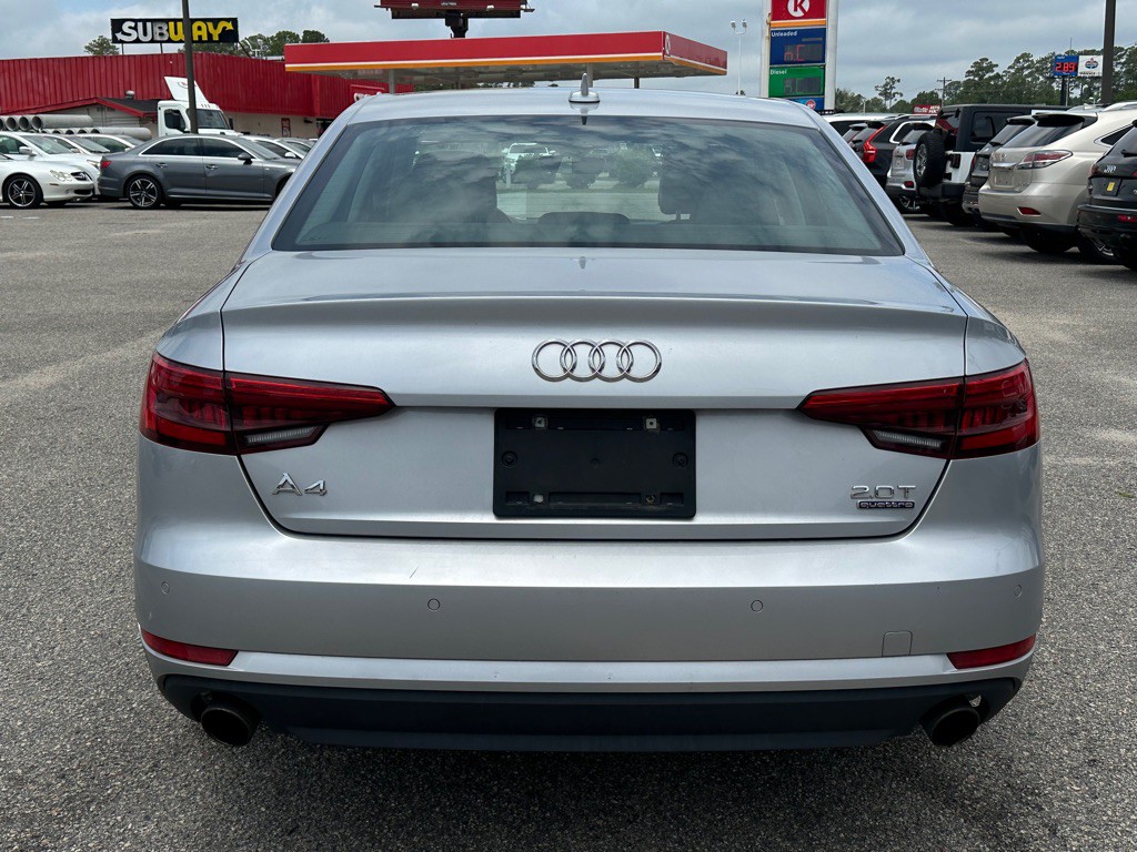 2017 Audi A4 Image 6
