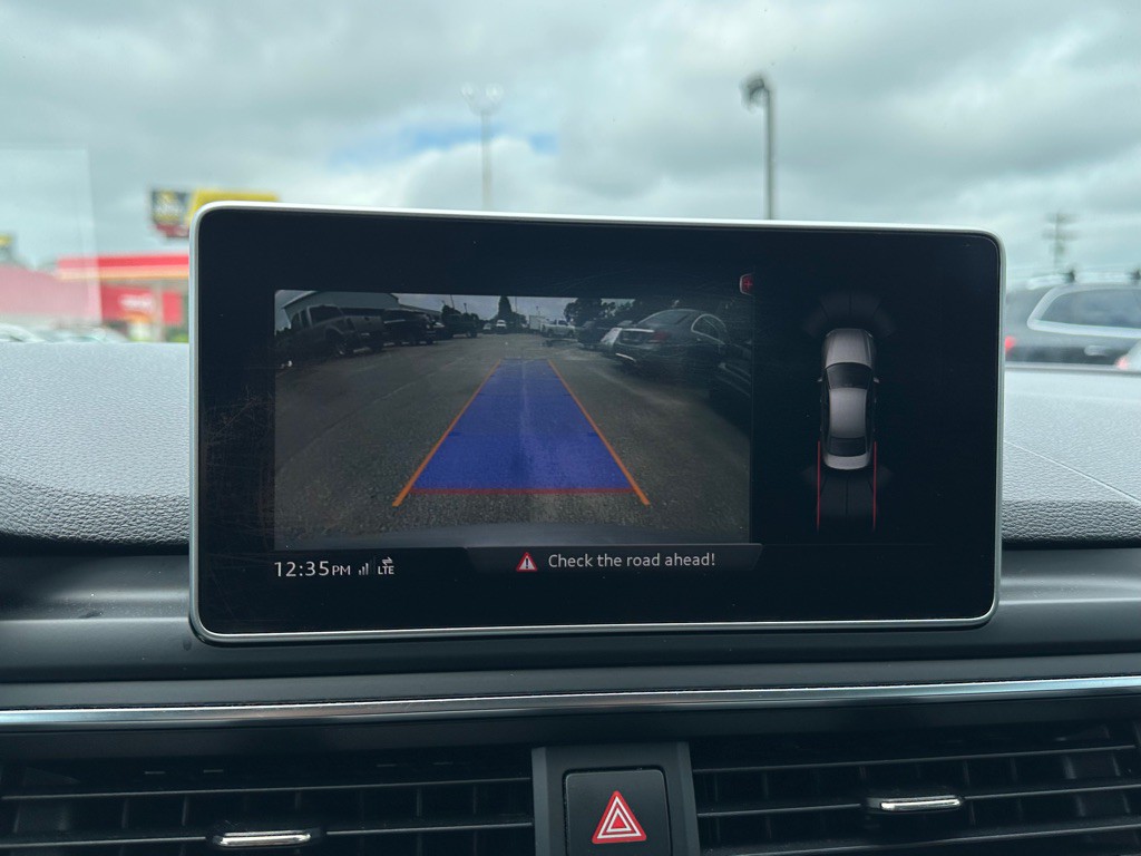 2017 Audi A4 Image 15