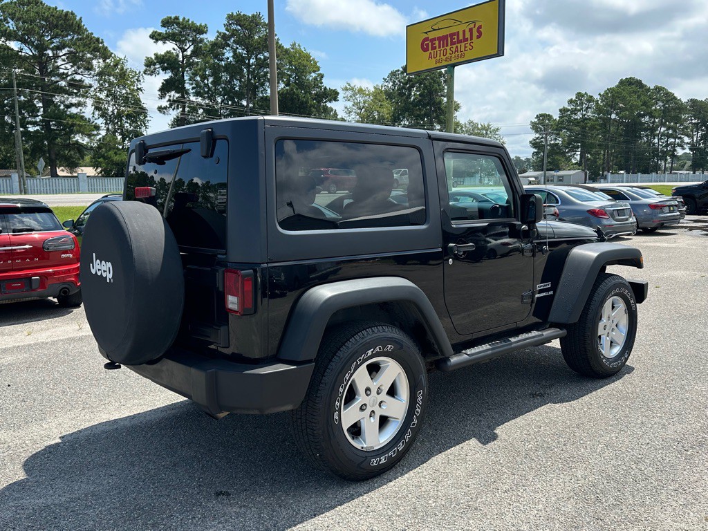 2013 Jeep Wrangler Image 5