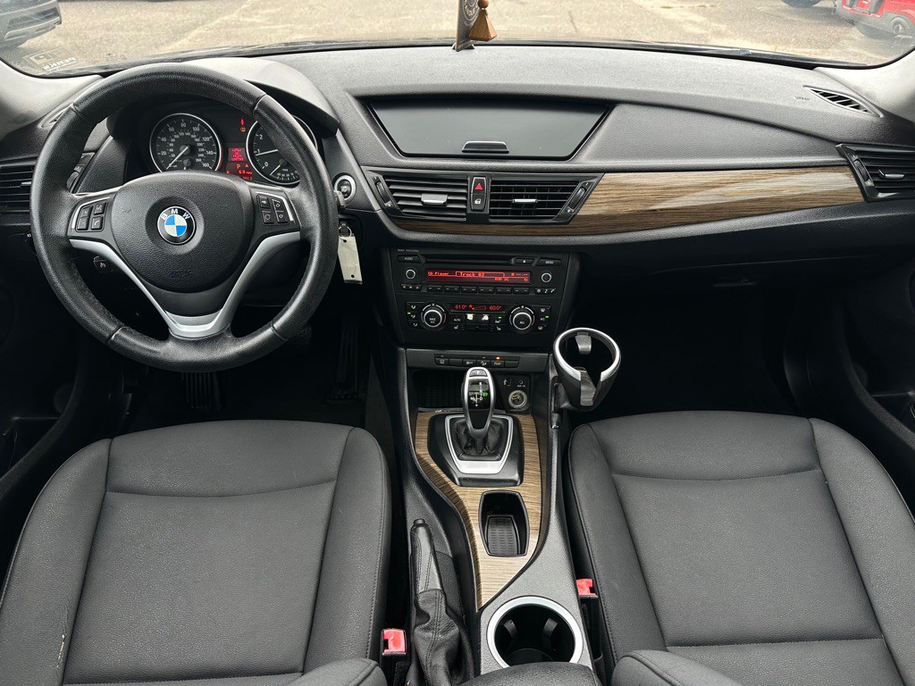 2014 BMW X1 Image 12