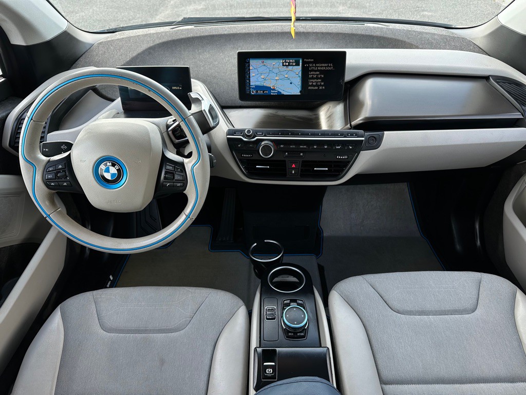 2015 BMW i3 Image 11