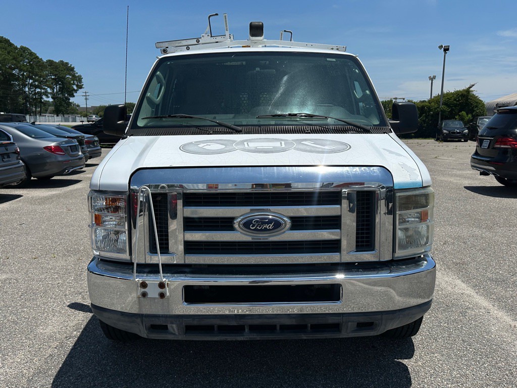 2012 Ford Econoline Image 2