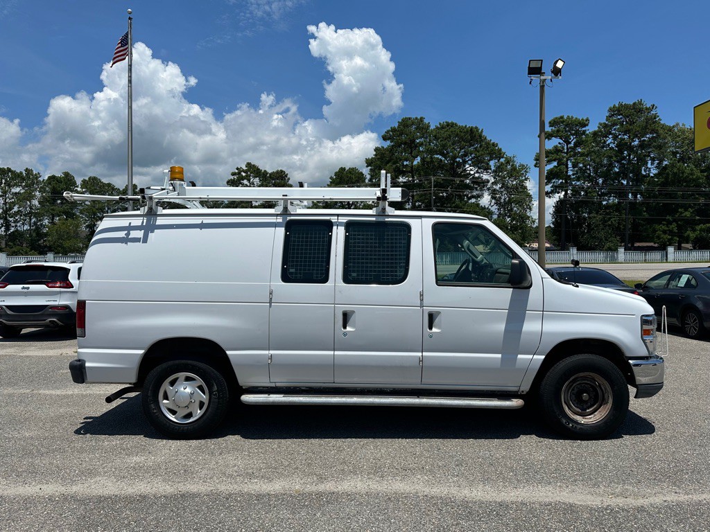 2012 Ford Econoline Image 4