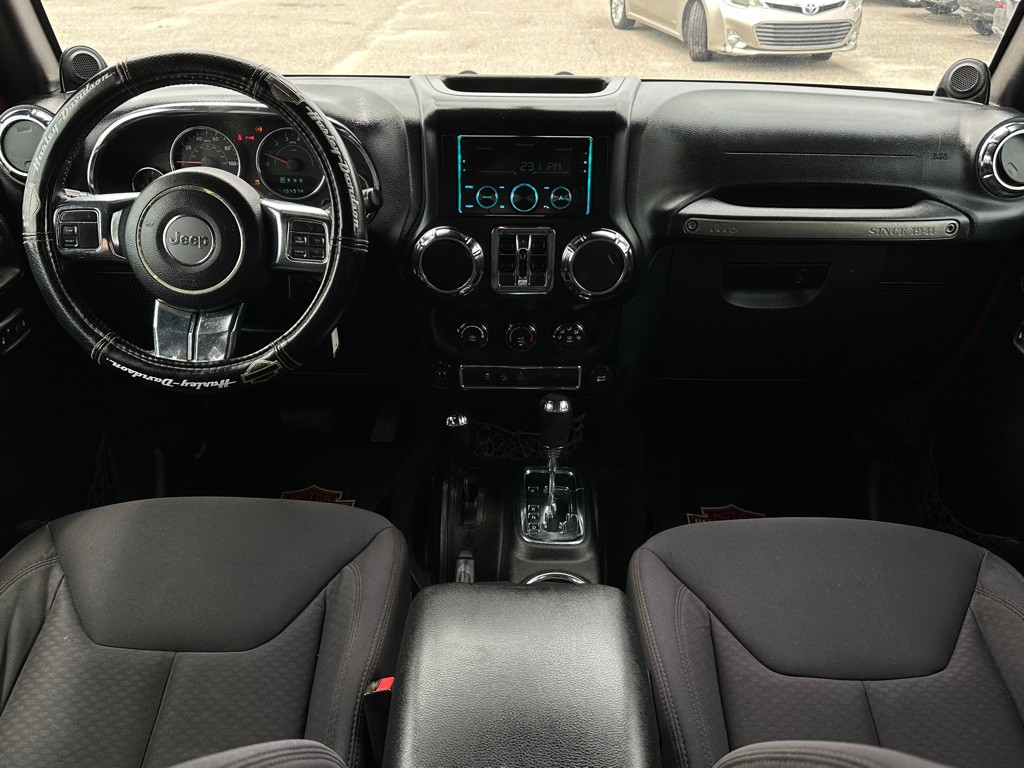 2013 Jeep Wrangler Unlimited Image 12