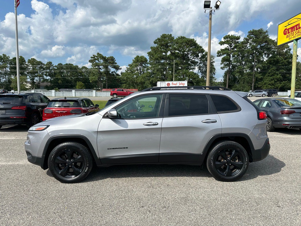 2018 Jeep Cherokee Image 3
