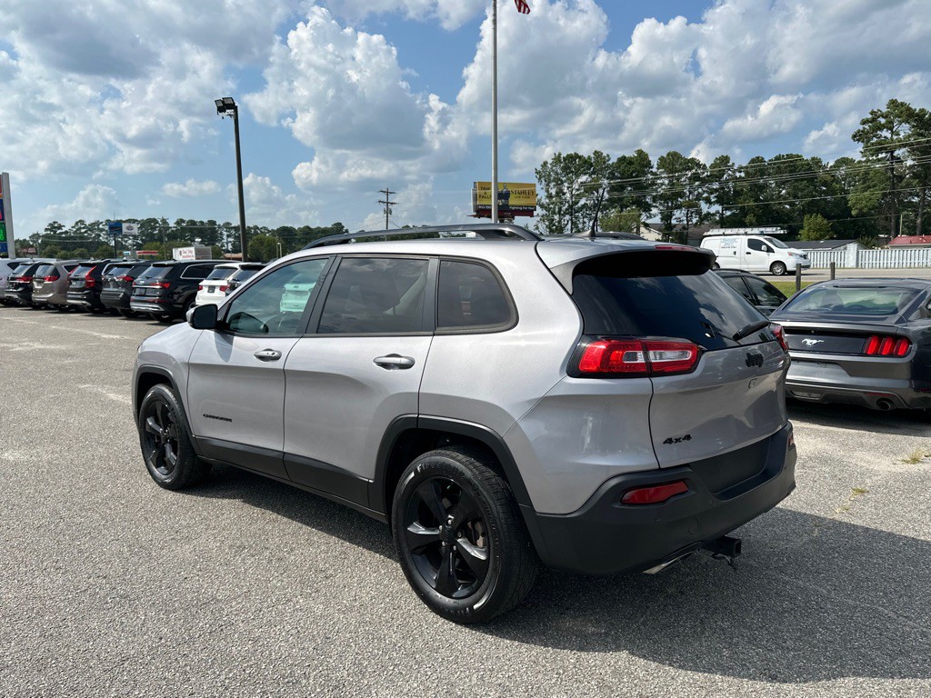 2018 Jeep Cherokee Image 4
