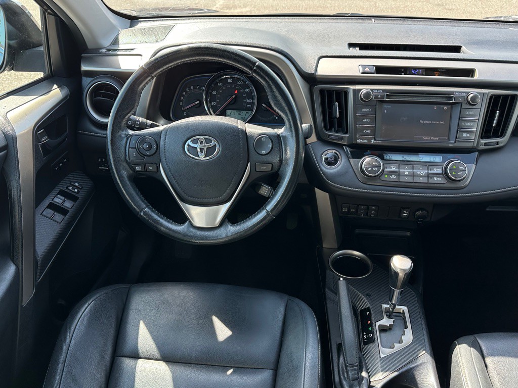 2015 Toyota Rav4 Image 11