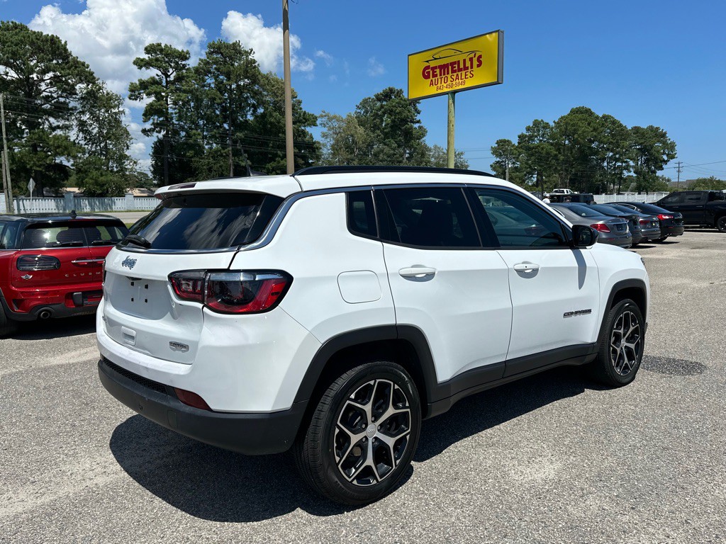 2024 Jeep Compass Image 7