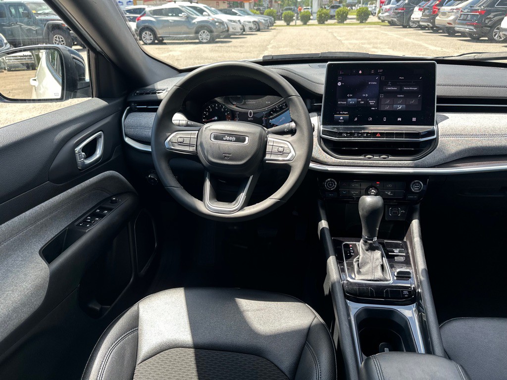 2024 Jeep Compass Image 15