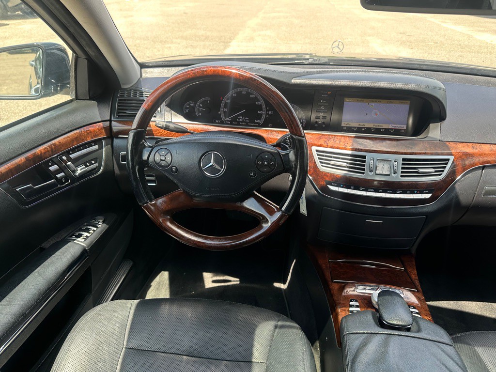 2013 Mercedes-Benz S-Class Image 16